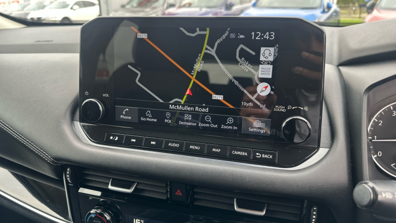 Nissan Qashqai 1.3 DiG-T MH N-Connecta 5dr Petrol Hatchback